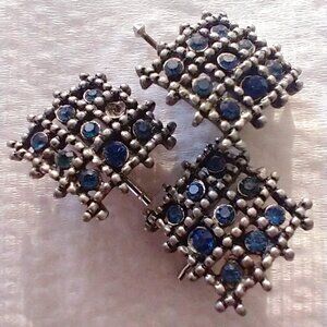 Vintage 70s Studs Blue Rhinestones Silvertone Metal
